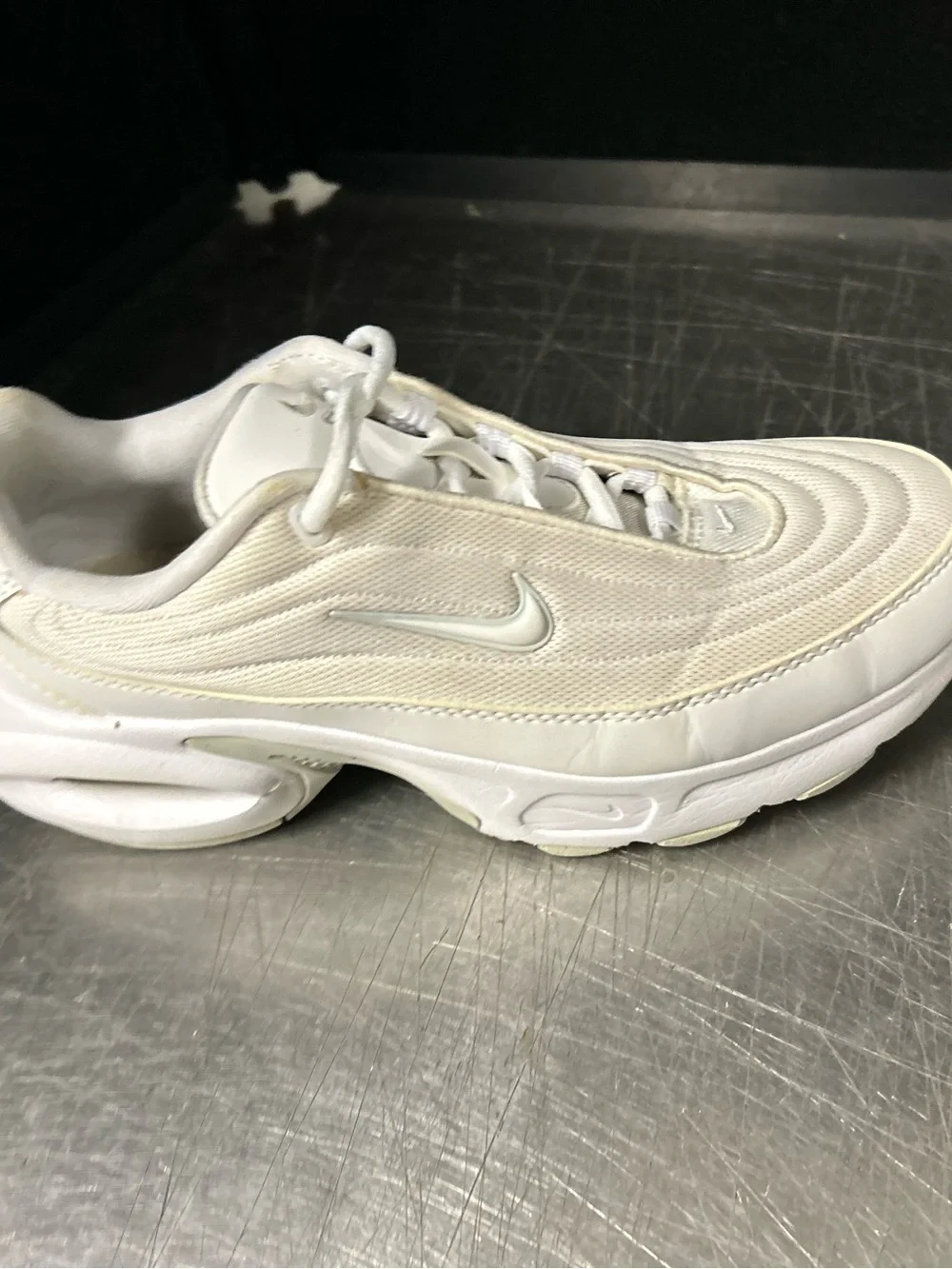 Nike Air Max Size 7.5 Women